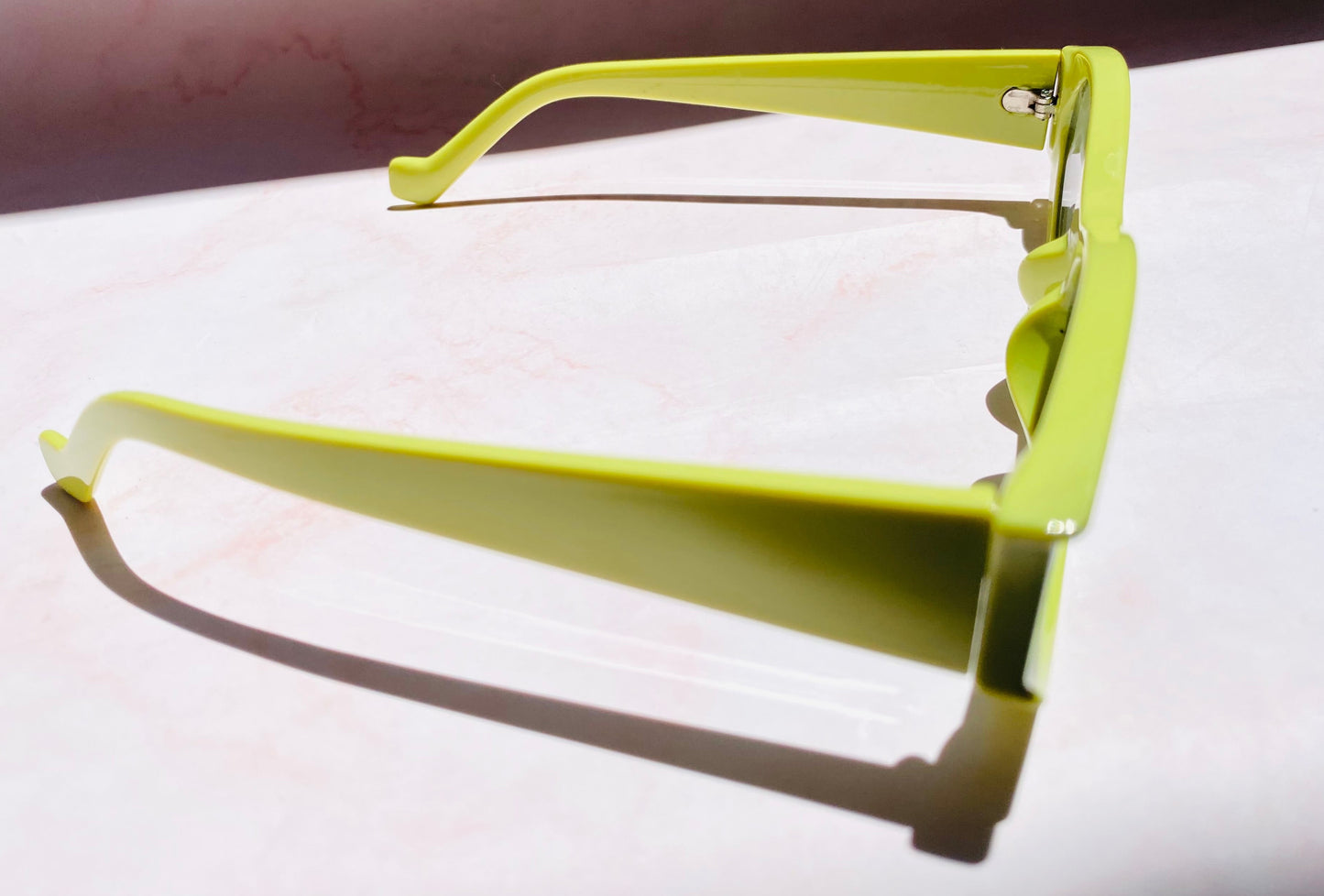 “KITTY KAT” (LIME GREEN/GREEN) Sunglasses